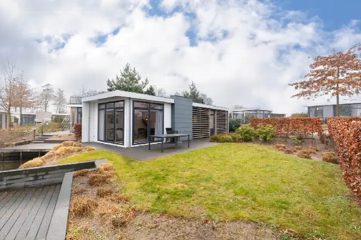 Vrijstaande woning te koop: Randmeerweg 8-0201, Verspreide huizen Zuiderzeeland Nunspeet Nunspeet