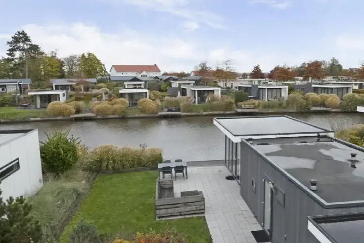 Vrijstaande woning te koop: Randmeerweg 8-508, Verspreide huizen Zuiderzeeland Nunspeet Nunspeet