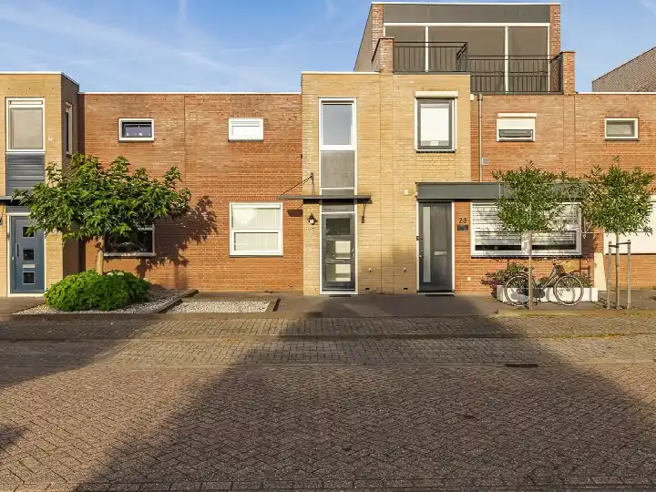 Tussenwoning te koop: Randwijkstraat 25, Dalem Noord II Tilburg