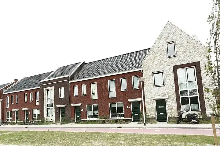 Terraced house for rent: Ransuil 39, Legmeer Uithoorn