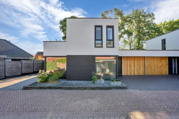 Semi-detached for sale: Ratelaar 16, Het Broek Hengelo