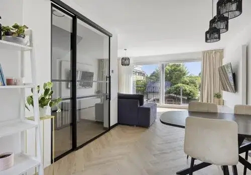 Tussenwoning te koop: Regenboogstraat 18, Blaauwweg en omgeving Dordrecht