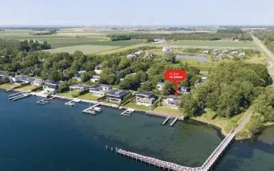Vrijstaande woning te koop: Reigerlaan 1, Recreatiegebied Kamperland Kamperland