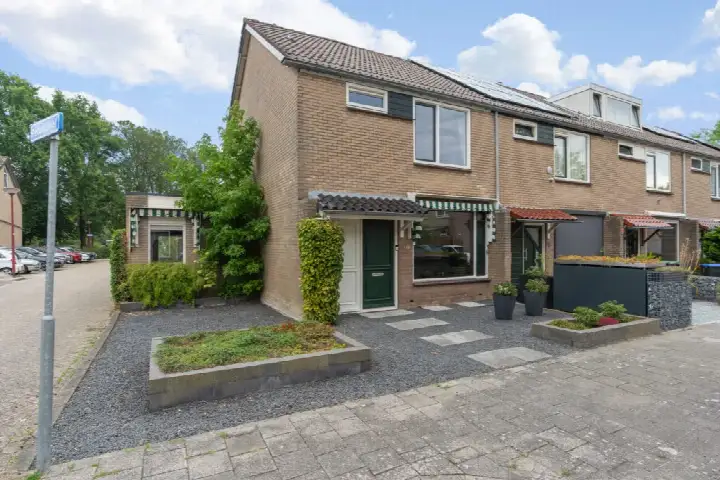 Corner house for sale: Reigersbek 10, Hoogzandveld-West Nieuwegein