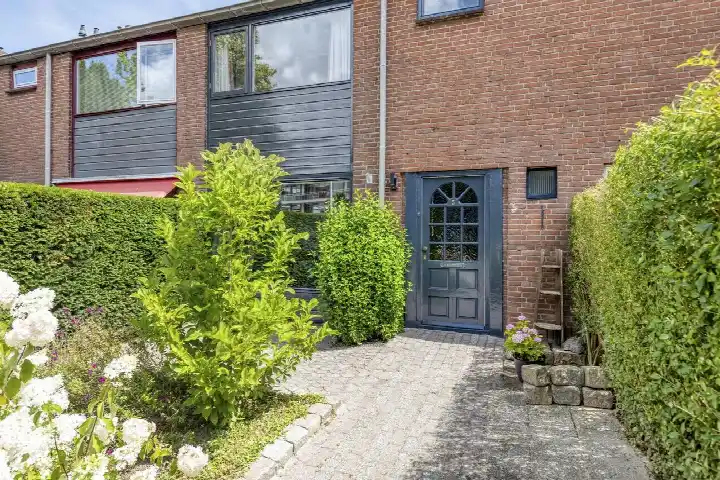 Terraced house for sale: Reijersstraat 5, Hollanderbroek Elst