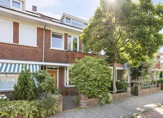 Tussenwoning te koop: Rembrandtkade 59, Oud-Rijswijk Rijswijk