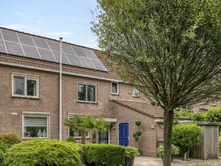 Tussenwoning te koop: Rembrandtlaan 21, Vleuten Vleuten
