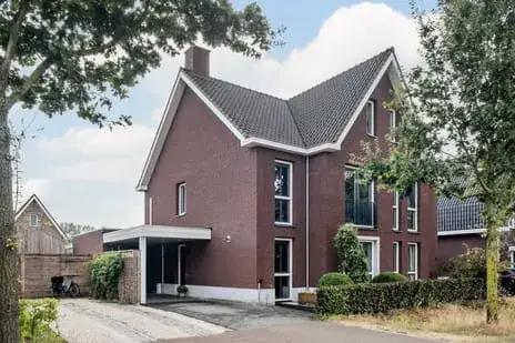 Twee-onder-één-kap te koop: René Smeetsstraat 17, Oud-Dommelen & Lage Heide Valkenswaard