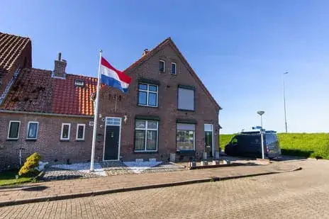 Terraced house for sale: Rheastraat 11, Tolkamer Tolkamer