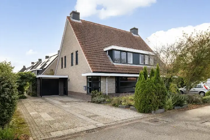 Twee-onder-één-kap te koop: Rhodonietdreef 22, Parc Sandur Emmen