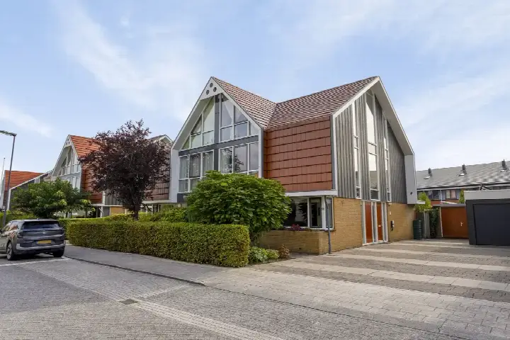 Twee-onder-één-kap te koop: Rhônestroom 22, Stromenbuurt-Zuidoost Zoetermeer