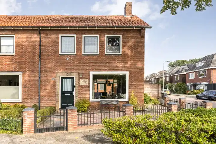 Twee-onder-één-kap te koop: Ribbelerbrinkstraat 129, Ribbelt-Ribbelerbrink Enschede