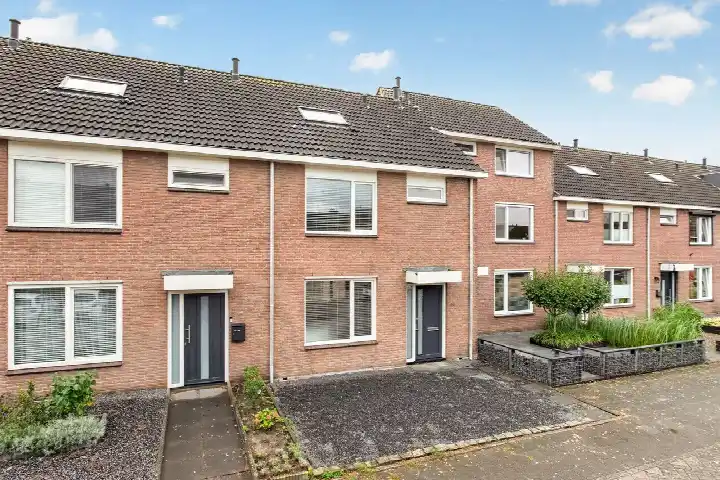 Tussenwoning te koop: Rietgors 40, Heiakker-West Deurne