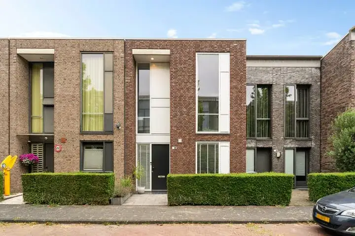 Terraced house for sale: Rietgorsstraat 20, Morgenweide 'S-Gravenhage