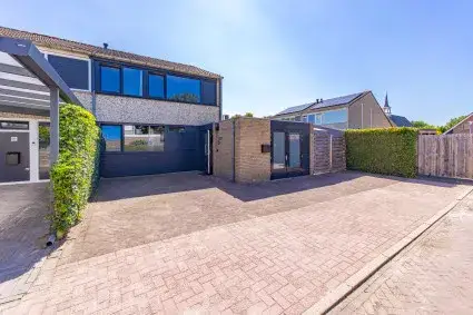 Hoekwoning te koop: Rietstraat 5, Mussel Mussel
