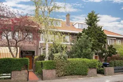 Tussenwoning te huur: Rietzangerlaan 15, Vogelwijk 'S-Gravenhage