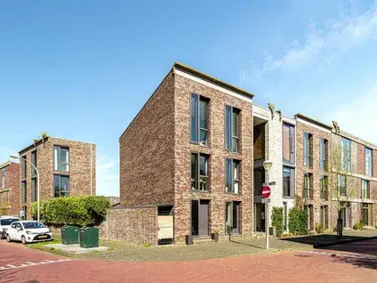 Corner house for sale: Rietzangerstraat 32, Morgenweide 'S-Gravenhage