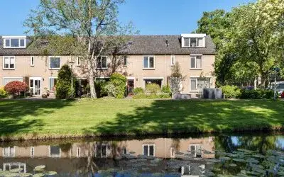 Terraced house for sale: Rigolettolaan 53, Operabuurt Amstelveen