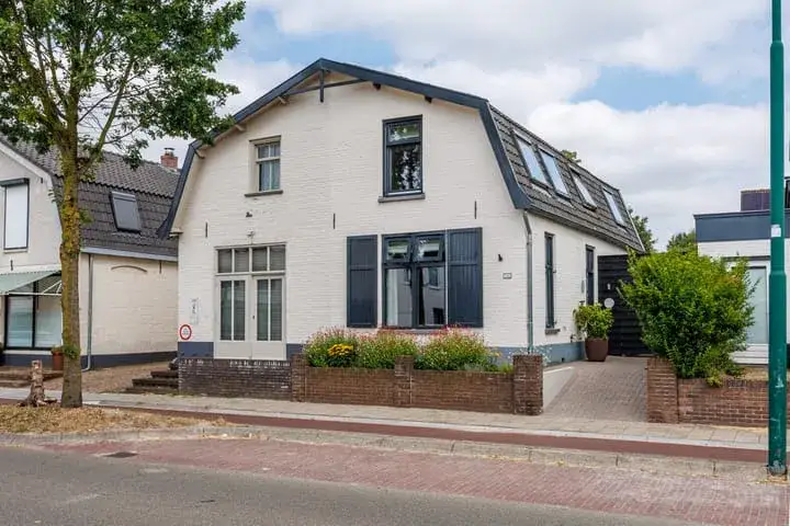 Twee-onder-één-kap te koop: Rijksstraatweg 118, Leersum-Dorp Leersum