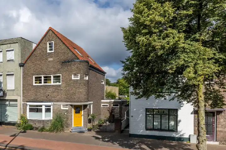Hoekwoning te koop: Rijksweg Noord 48, Geleen-Noord Geleen