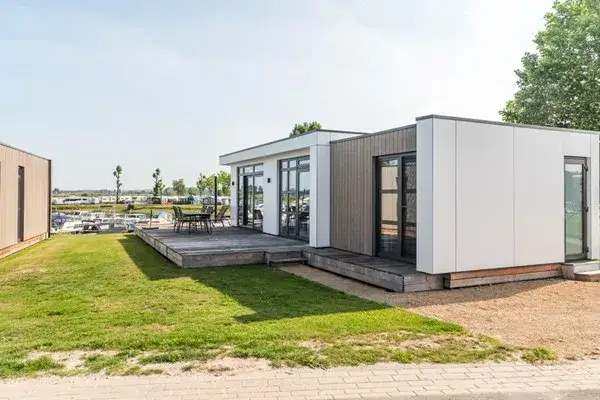 Vrijstaande woning te koop: Rijnbandijk 36-93, Verspreide huizen Maurik Maurik