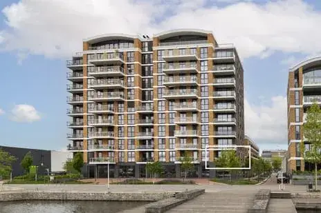 Appartement te koop: Rijnhavenkade 80, Bedrijventerrein Rijnhaven-Oost Alphen Aan Den Rijn