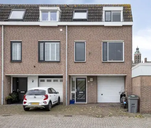 Terraced house for sale: Rijnstraat 21, Centrum Huissen Huissen