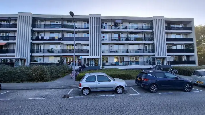 Apartment for sale: Rilland Bathstraat 142, Pendrecht Rotterdam