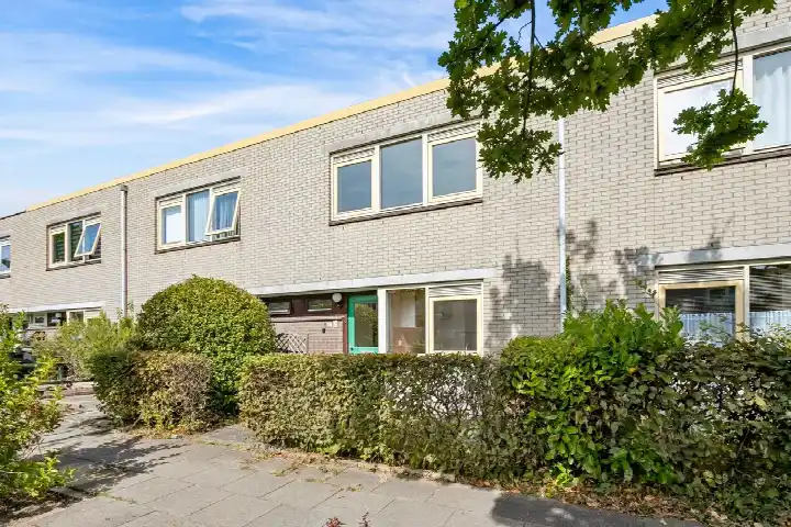Tussenwoning te koop: Rimsky-Korssakovweg 165, Muziekwijk Z.-Noord Almere