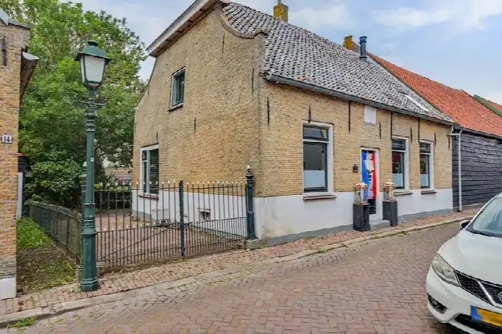 Vrijstaande woning te koop: Ring 12, Kern Simonshaven Simonshaven