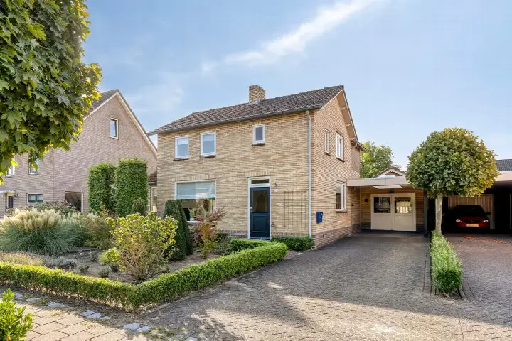 Vrijstaande woning te koop: Ringbaan 10, Venhorst Venhorst