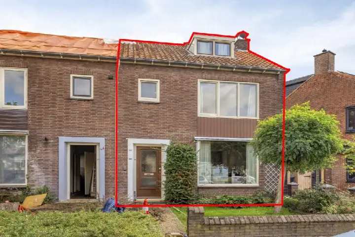 Twee-onder-één-kap te koop: Ringovenstraat 4, Schreurserve Enschede