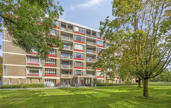 Apartment for sale: Ringweg-Randenbroek 24F, Componistenbuurt-Zuid Amersfoort