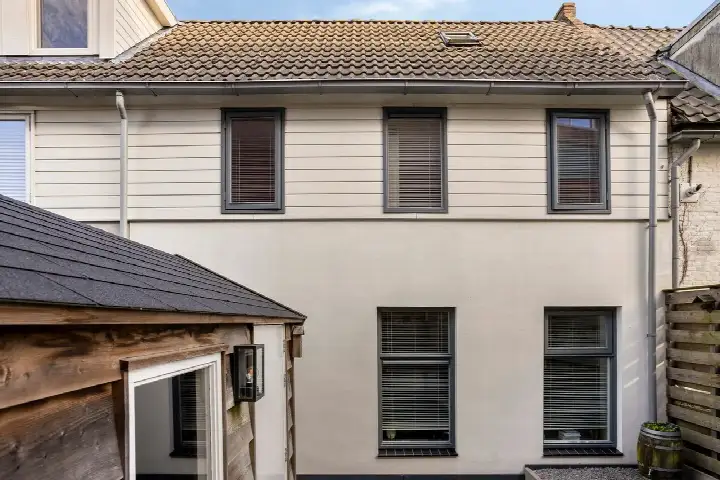 Terraced house for sale: Rivierdijk 651, Bedrijventerrein Langeveer Hardinxveld-Giessendam