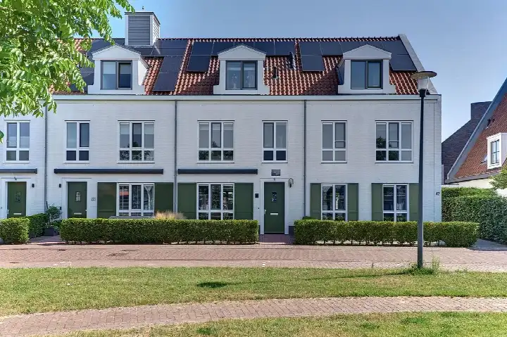 Tussenwoning te koop: Robbenzand 44, De Eilanden Harderwijk