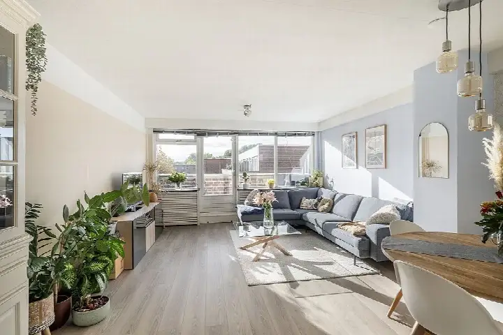 Apartment for sale: Robert Schumanring 192, Loper Noord Vlaardingen