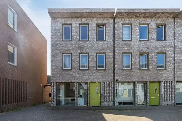 Hoekwoning te koop: Robertus Nurkshof 6, Spoorwijk 'S-Gravenhage