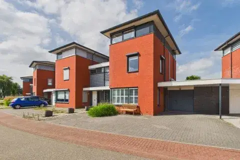 Tussenwoning te koop: Robijnboog 19, Othene Terneuzen