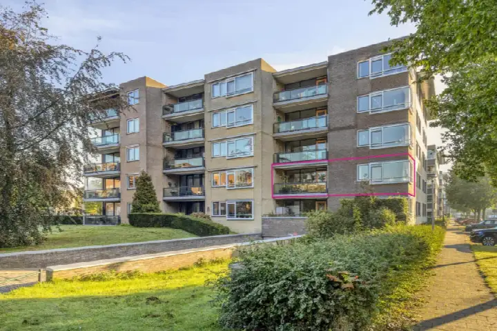 Appartement te koop: Rode Kruislaan 196, Heijendaal Nijmegen