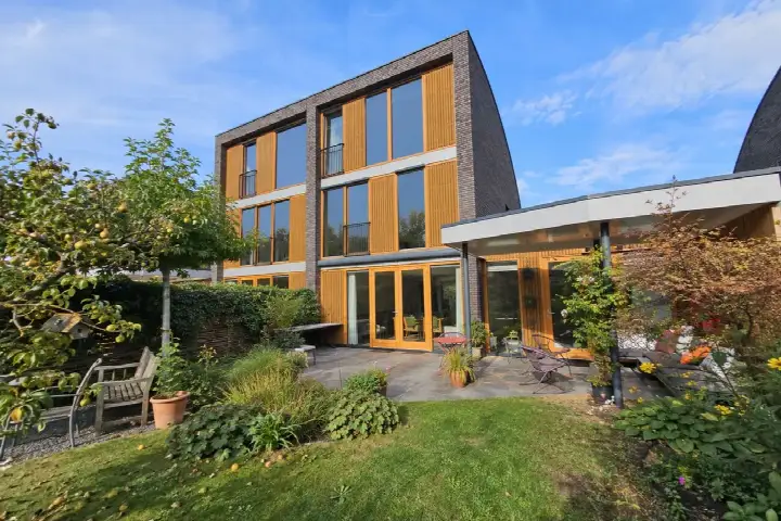 Tussenwoning te koop: Rodenbergsedreef 70, Driebergen-Zuidwest Driebergen-Rijsenburg