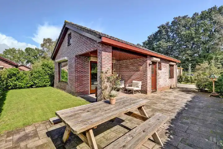 Vrijstaande woning te koop: Rodeschuurderwegje 9-19, Verspreide huizen Horst Ermelo