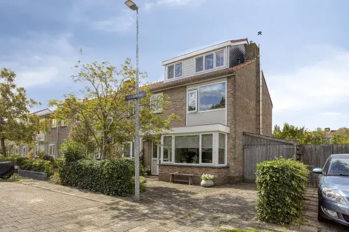 Hoekwoning te koop: Roerdompstraat 10, Rekerbuurt en Ooievaarsnest Alkmaar