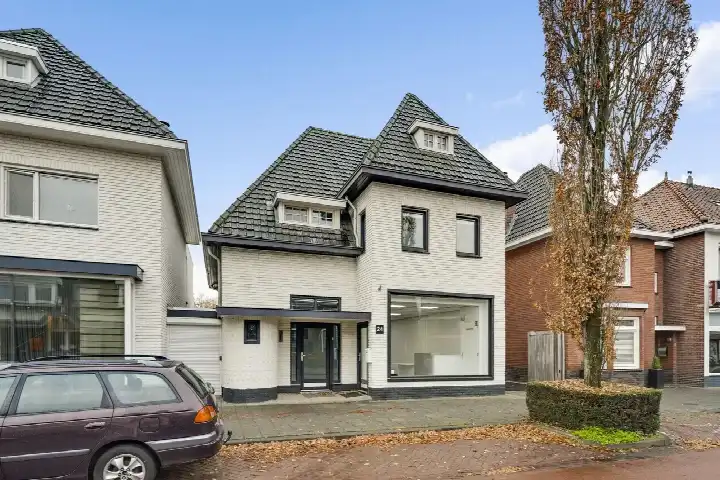 Apartment for sale: Roermondseweg 24, Groenewoud-Zuid Weert