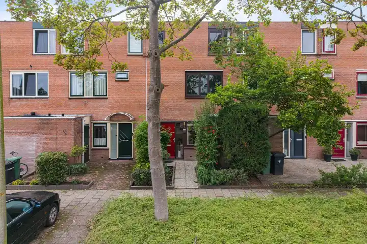 Tussenwoning te koop: Roggeakker 182, Akkersbuurt-Oost Zoetermeer