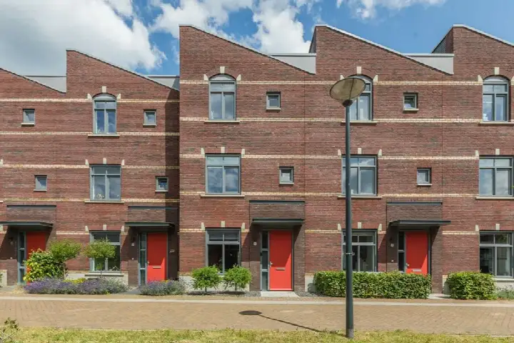 Tussenwoning te koop: Roggestro 12, Loopkant-Liessent-Goorkens Uden