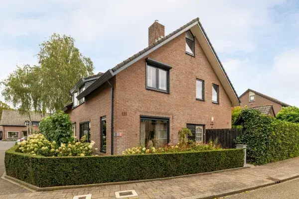 Semi-detached for sale: Roggeweg 32, Elspeet Elspeet
