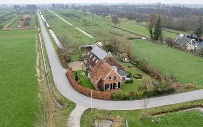 Vrijstaande woning te koop: Rohelsterweg 12, Verspreide huizen Buitenpost Buitenpost