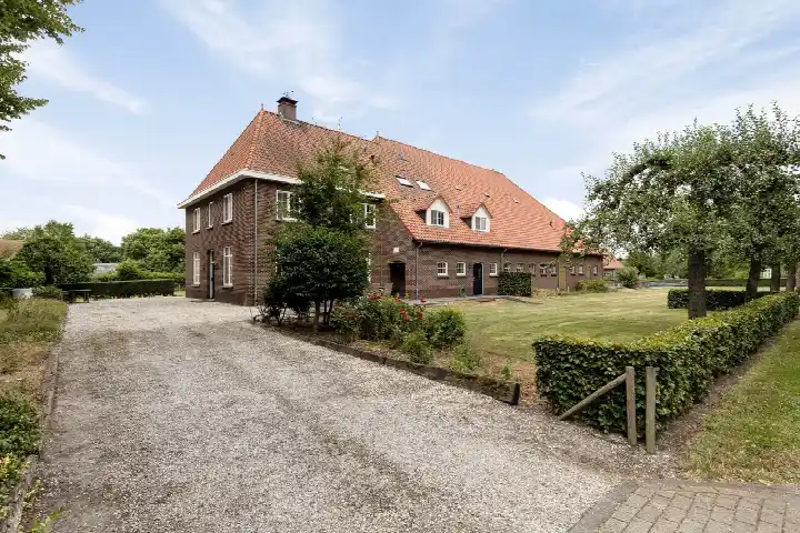 Vrijstaande woning te koop: Roijendijk 2, Achterdijk-Roijendijk buitengebied Mill