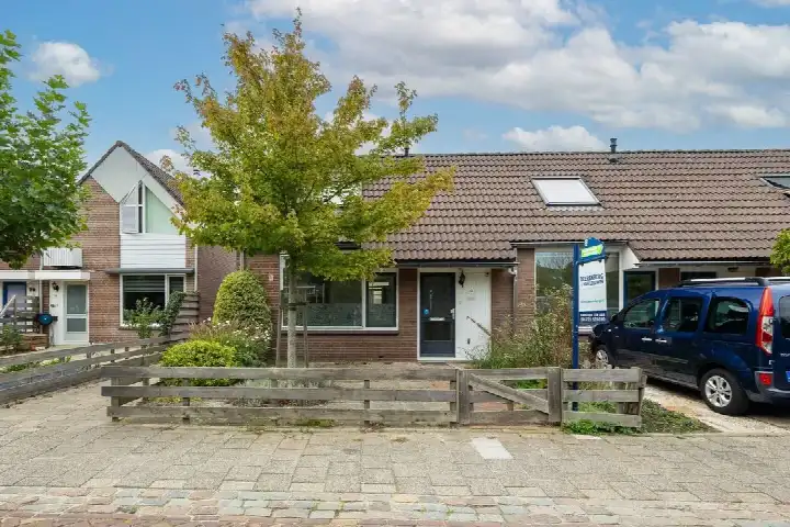 Hoekwoning te koop: Ronde Bonk 12, Nieuwkoop Nieuwkoop