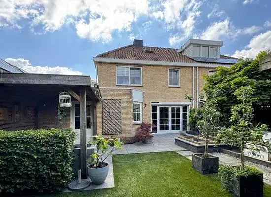 Hoekwoning te koop: Rondeel 34, Klundert Klundert